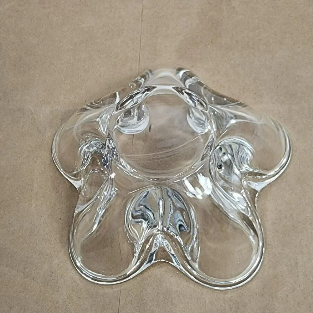 2 VTG Clear Tiffin Neodymium Flower 5 Lobe Heavy‎ Art Glass Bowl Candle Holder